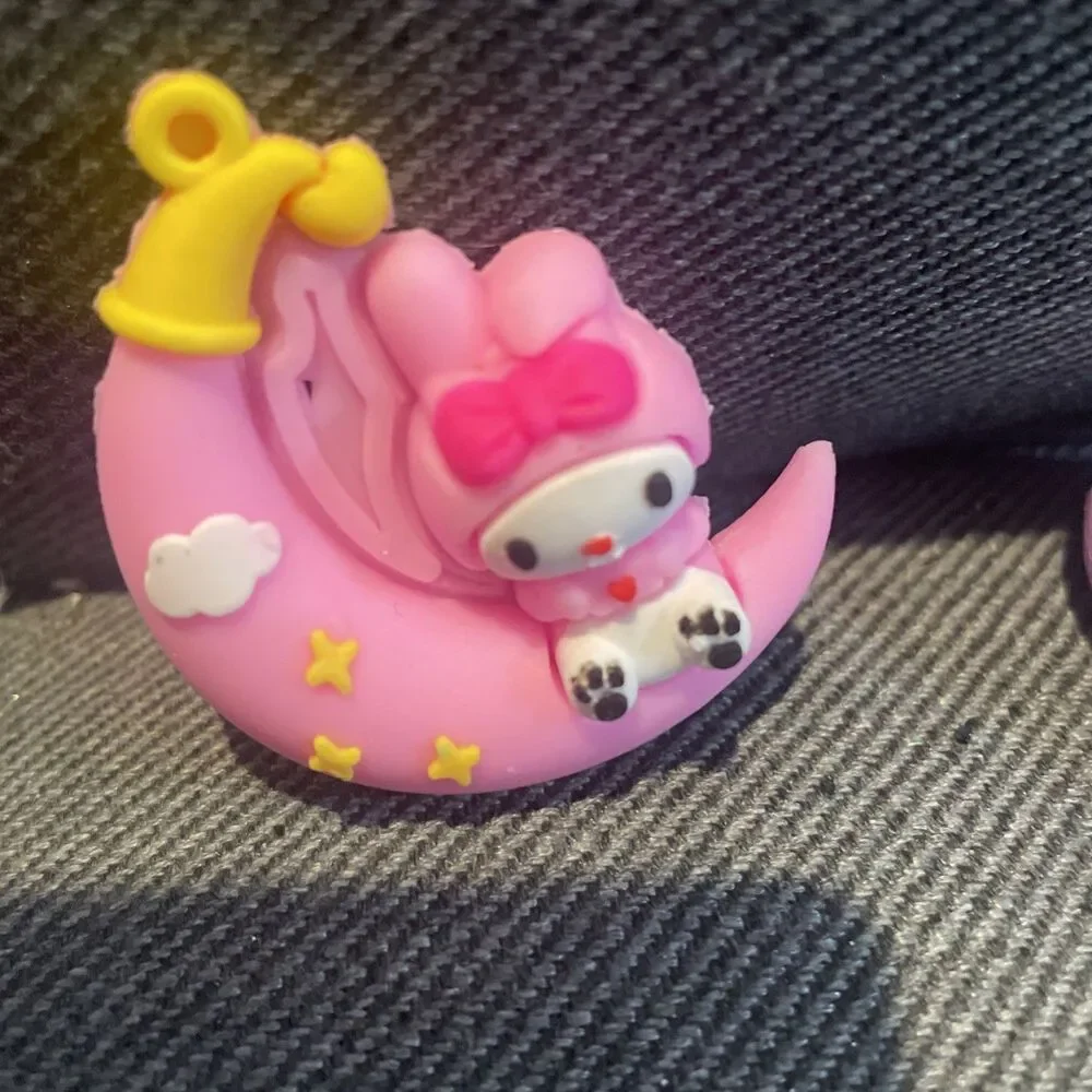 2” Sanrio Figures Moon Pompompurin Kitty Lot 2